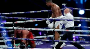 ВИДЕО: Единствените двама боксьори, нокаутирали Кубрат Пулев