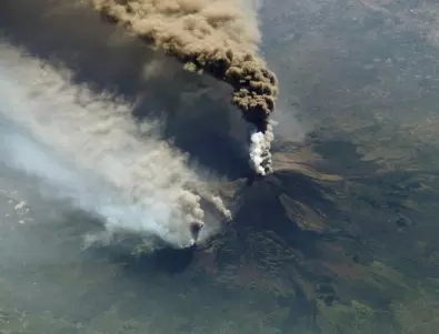 Вулканът Етна изригна, засега няма опасност