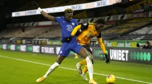 {{ otherArticle[0].article.title }}