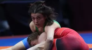 Мими Христова се развихри до 1/2-финалите на Световното по борба, Миглена Селишка се контузи