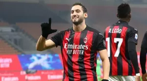 Ливърпул взима Хакан Чалшаноглу без пари през лятото?