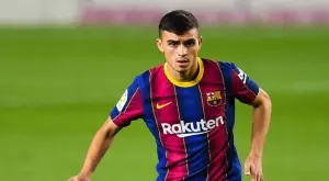 Момчето, което облече екип на Реал, защото Барса не забеляза любовта му към нея