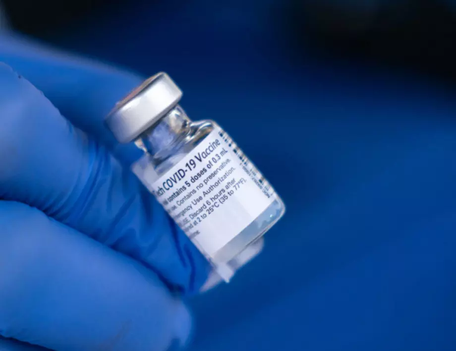 Втората партида от 25 000 ваксини вече е в България 