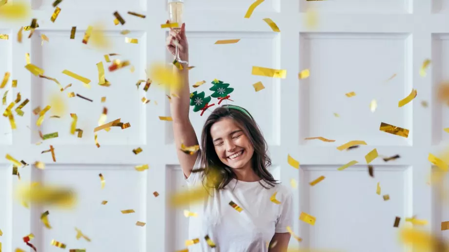 Зодиите, които ще се влюбят в ЖИВОТА СИ през 2021