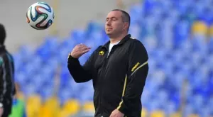 {{ otherArticle[0].article.title }}