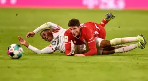 Байерн губеше с 0:2 на полувремето, но след това разгроми Майнц 05