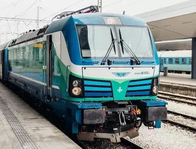 Влак и камион се сблъскаха в Пловдив