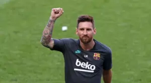 {{ otherArticle[0].article.title }}