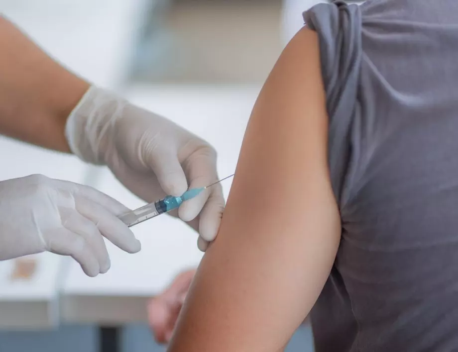 В Сандански 24-има са ваксинирани в нарушение на плана
