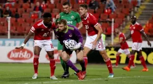 {{ otherArticle[0].article.title }}