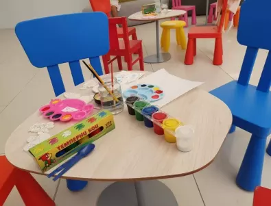Откриха 10 детски центъра, работещи незаконно като градини в София