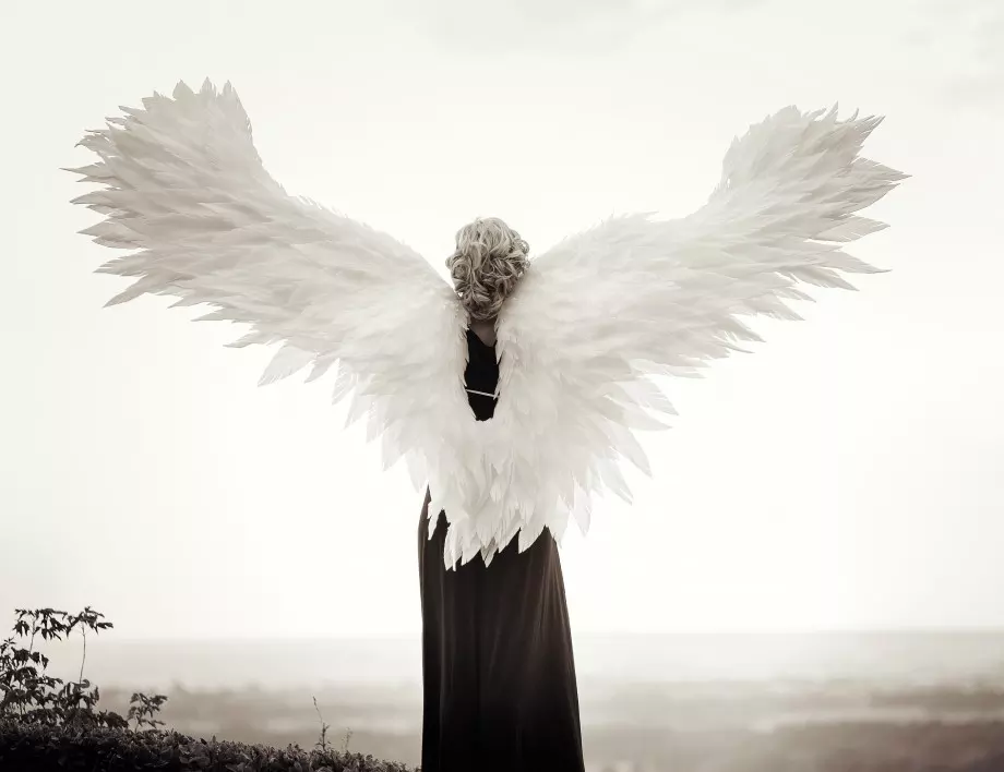 7 знака, че твоят ангел пазител иска да се свърже с теб