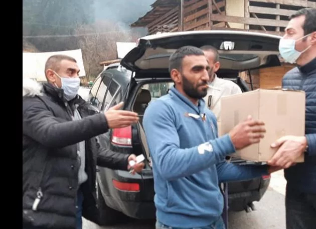 Пострадалите семейства  от Смолян получиха кашони с  храна, настаняват се в общински жилища