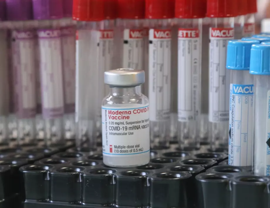 Moderna вече почна тестове на ваксина срещу коронавирус при малки деца