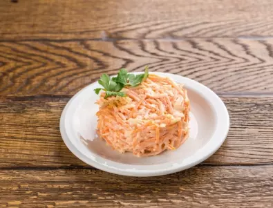 Рецепта на деня: Морковена салата с кашкавал
