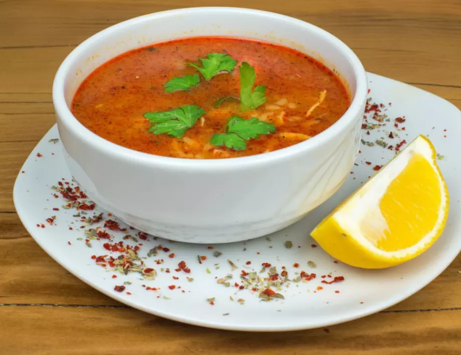 Рецепта на деня: Лесна доматена супа