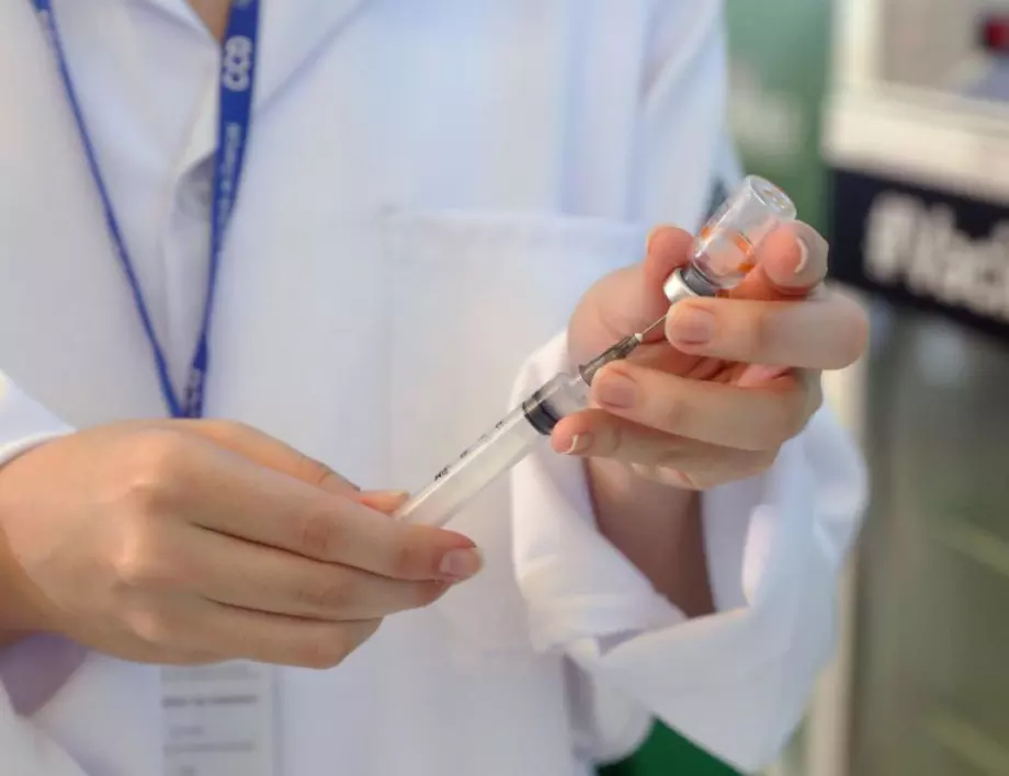 Китай одобри първата в света инхалаторна ваксина срещу COVID-19