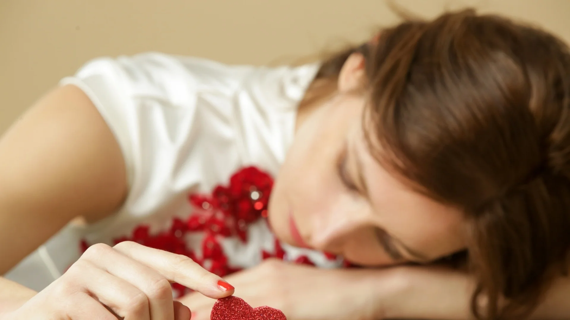 Любовта наистина е сляпа за тези зодии - избират все грешния човек!