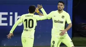 Луис Суарес - подаръкът, който Барселона даде на Атлетико, за да спечели Ла Лига