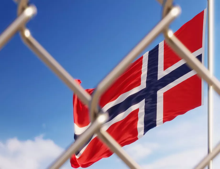 Норвегия спира достъпа на чужди граждани в страната