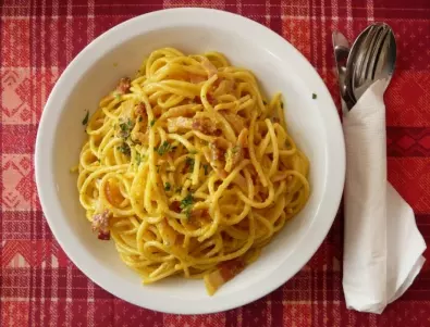 Лесни и вкусни спагети Карбонара
