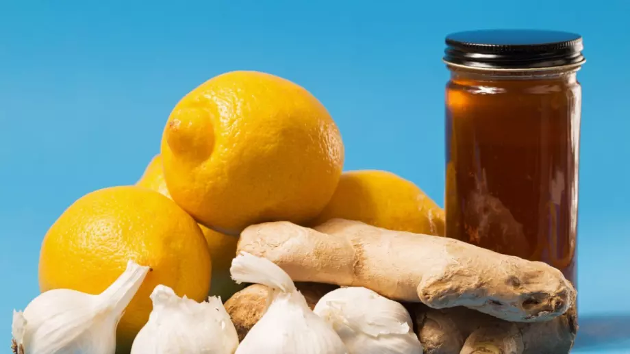 С тази домашна смес имунитетът ви ще стане ЖЕЛЕЗЕН!
