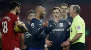 {{ otherArticle[0].article.title }}