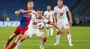 В ръцете на легендата, измолил дебюта на хлапето Тоти: Какво очаква Антов в Болоня?