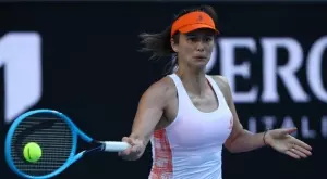 {{ otherArticle[0].article.title }}