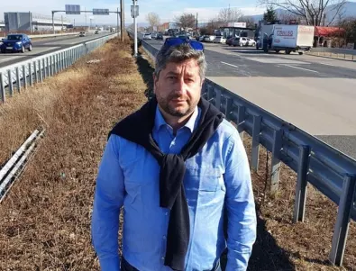 Христо Иванов заподозря корупция в сделката за ремонта на АМ 