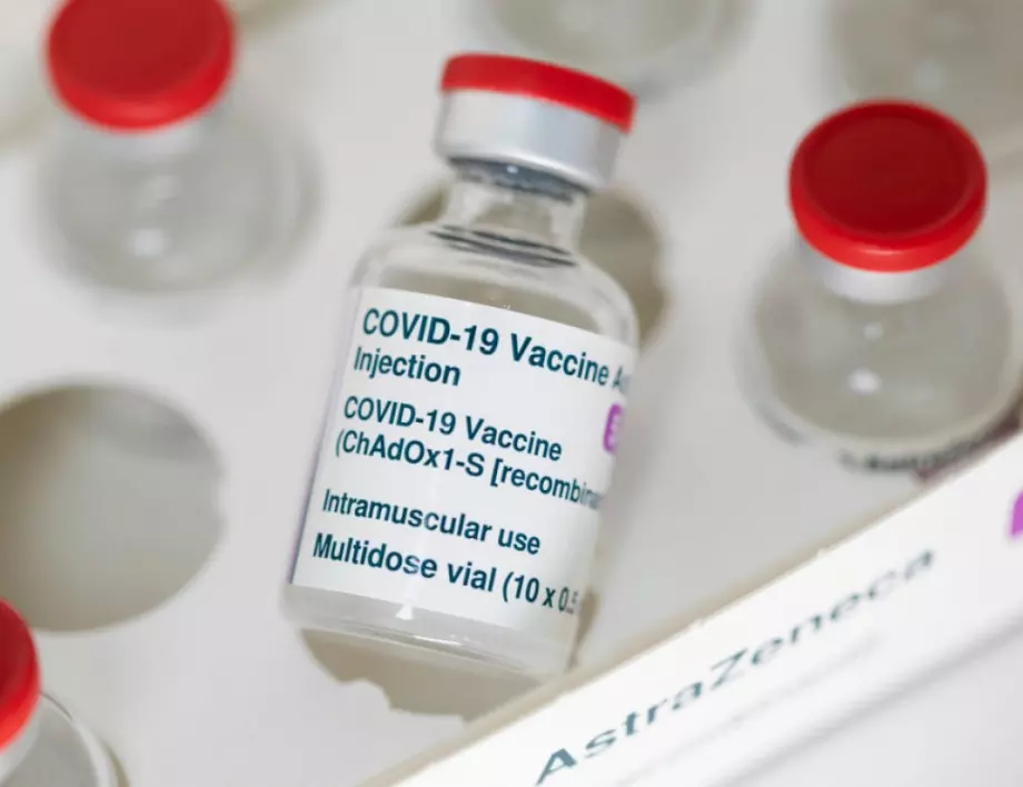 И Швеция временно спира имунизацията с AstraZeneca