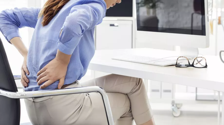 Учен: Болките в гърба може да са симптом на тези коварни заболявания