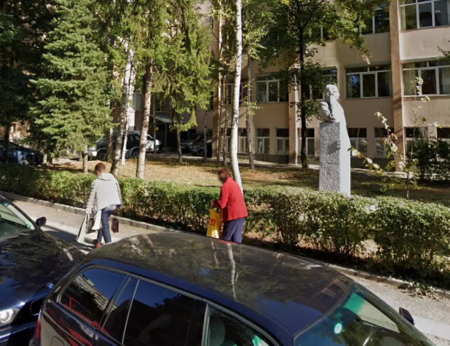 Oграничават временно движението по ул. „Иван Вазов“ в Плевен