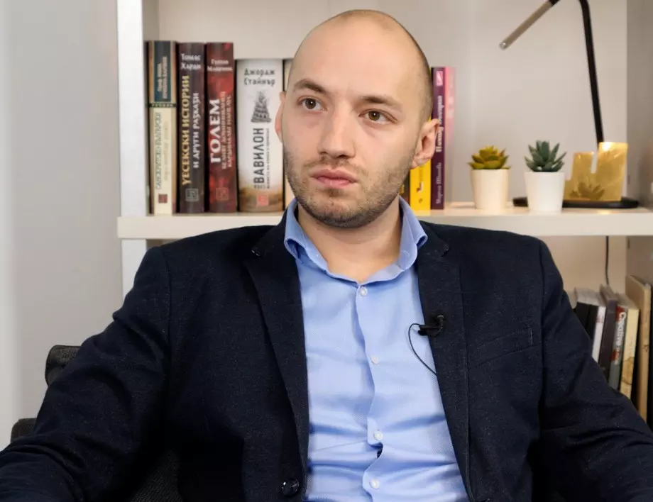 Димитър Ганев: Слави Трифонов ще вземе лъвския пай от протестния вот (ВИДЕО)