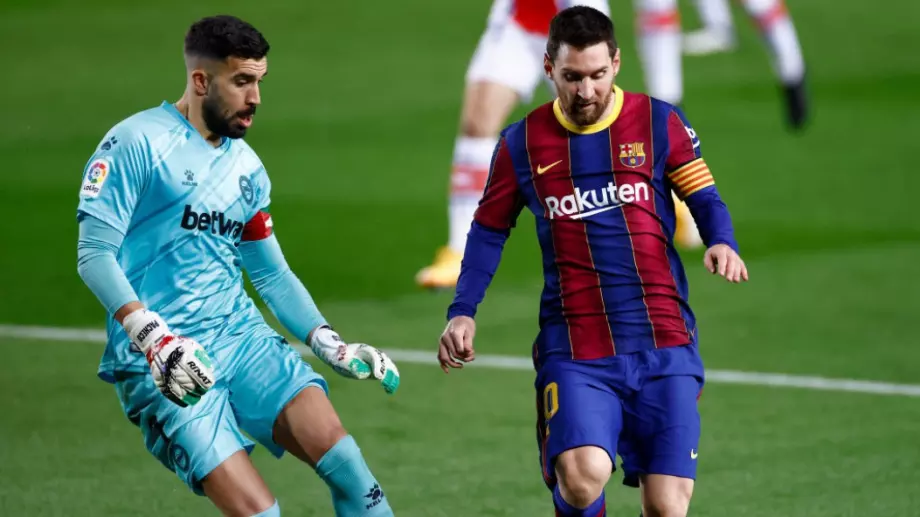 Барселона и Меси респектираха преди ПСЖ с наказателна акция срещу Алавес