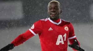 {{ otherArticle[0].article.title }}