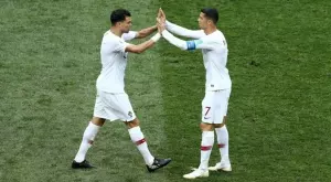 {{ otherArticle[0].article.title }}