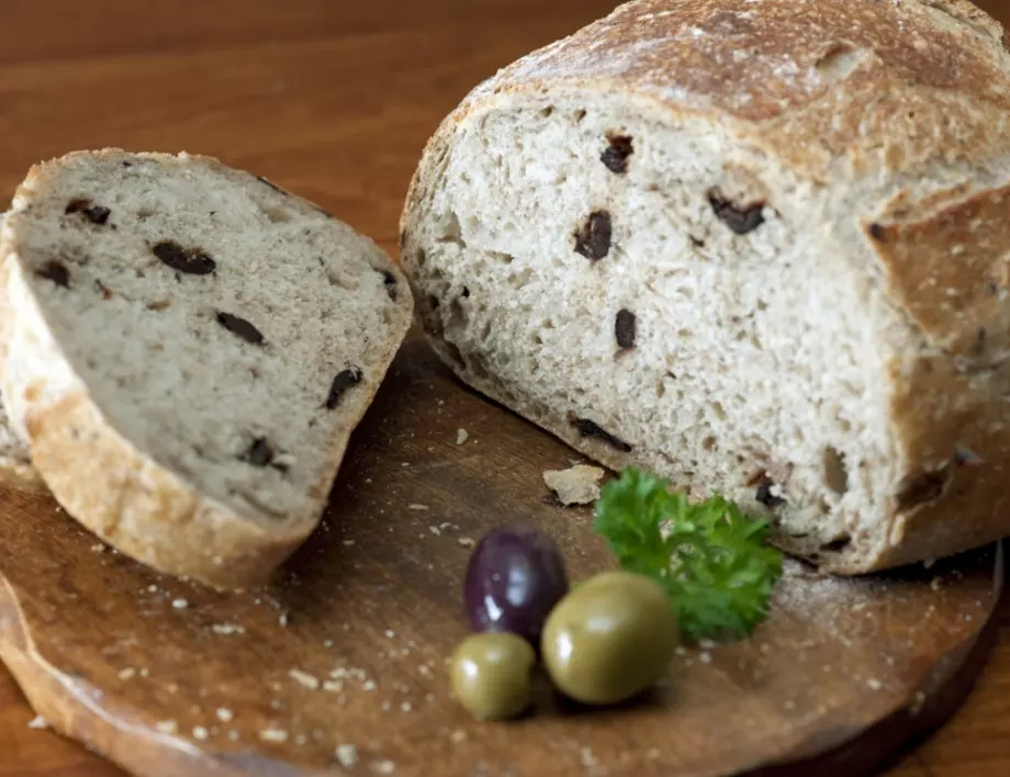 Рецепта на деня: Испански хляб с маслини