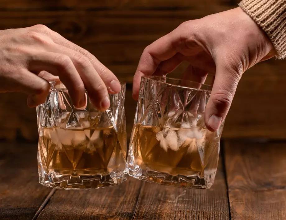 Психиатър съветва как да намалим вредата от консумацията на алкохол
