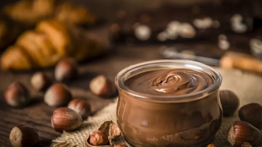 Кои се 9-те храни, които не бива да присъстват в менюто ви?