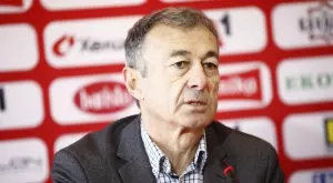 Пламен Марков пред Sportlive: Трябва подмладяване и в БФС! Не бива да се изпада в еуфория след двете победи на националите