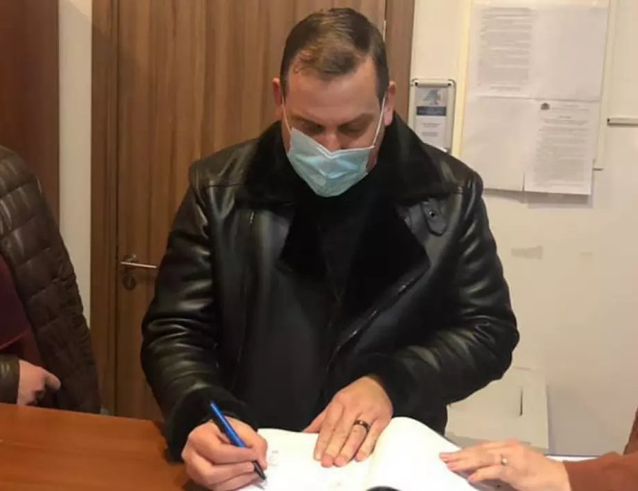 Застъпник на "Има такъв народ" в право на отговор: Кметът на Костинброд оказваше натиск на изборите да се гласува за ГЕРБ