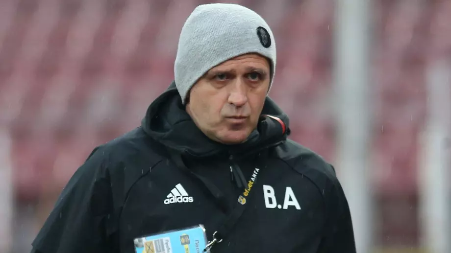 Бруно Акрапович ще внесе промени в състава си срещу Ботев Враца