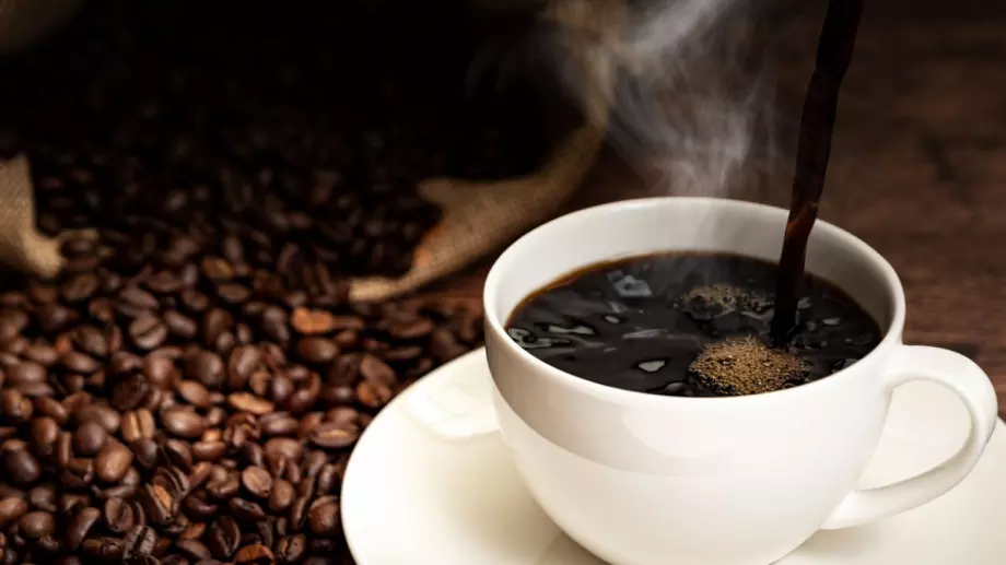 По-тъмно или по-светло: Как степента на печенe влияе на вкуса на кафето