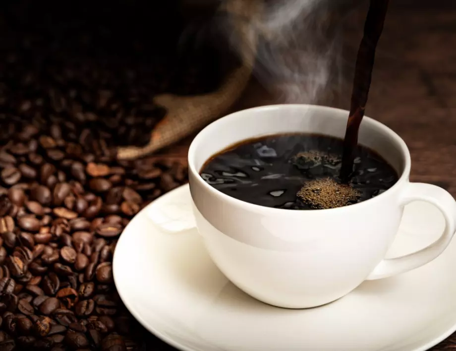 Защо да не пиете кафе между 8 и 9 часа сутринта и кои са най-подходящите часове за ароматната напитка