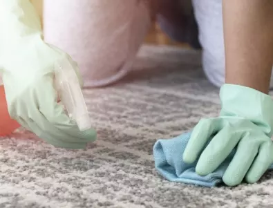 Този начин за почистване на килими с дълги косми ще остане в историята