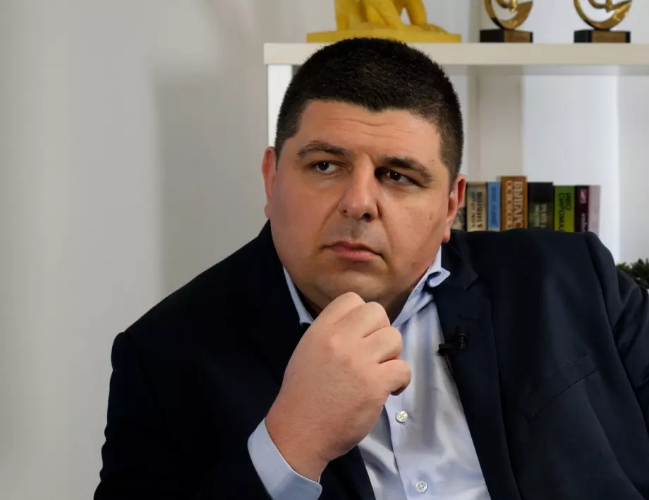 Ивайло Мирчев: Следващото мнозинство не трябва да е анти-ГЕРБ, а да покаже, че може да управлява държавата