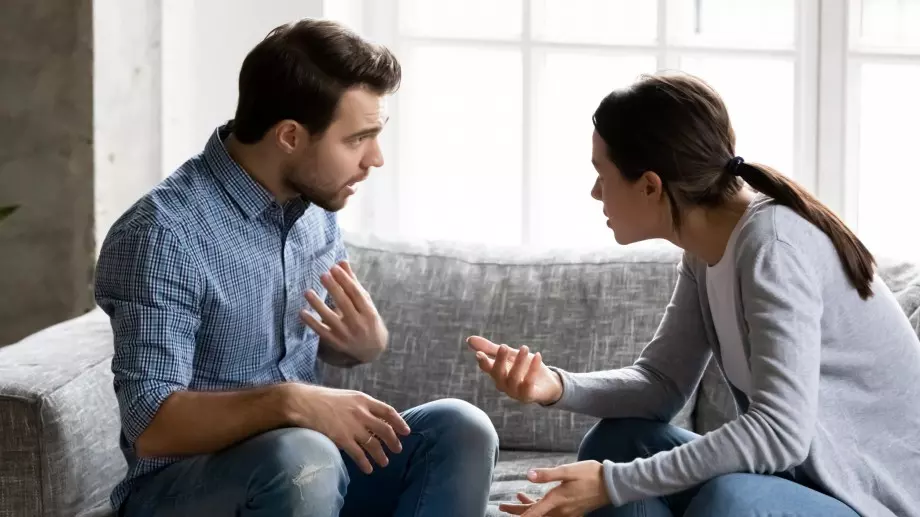 4 предупредителни знака, че партньора ви е конфликтна личност 