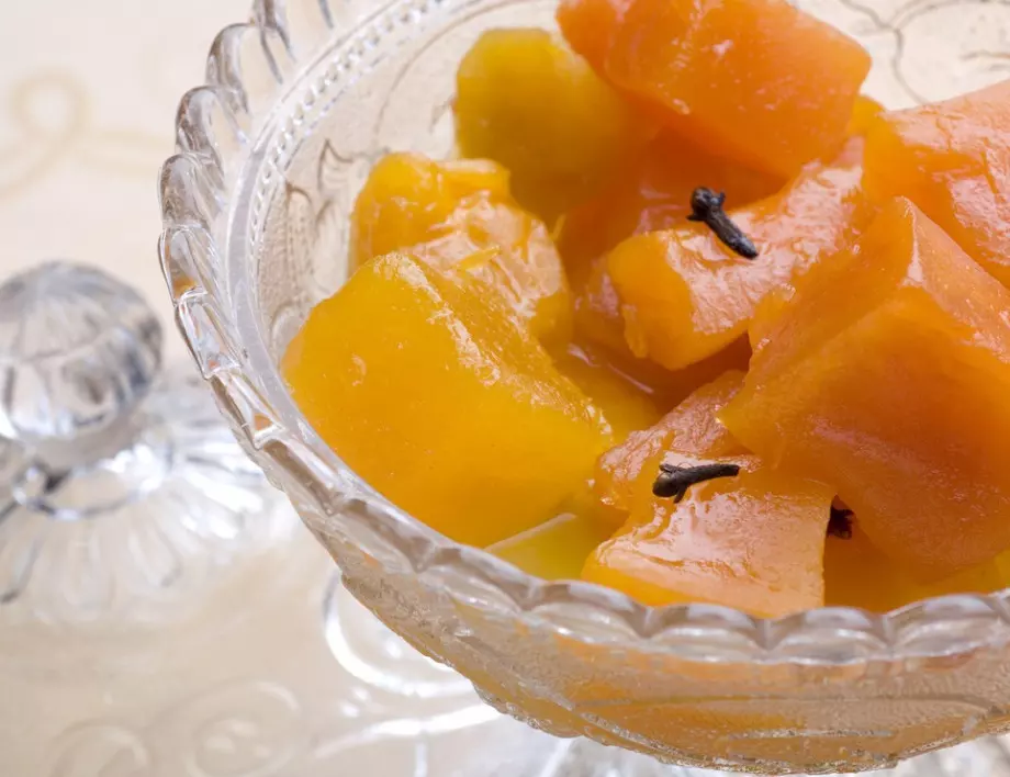 Направете си това страхотно и нестандартно сладко с тиква и портокали!
