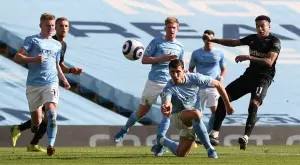 {{ otherArticle[0].article.title }}